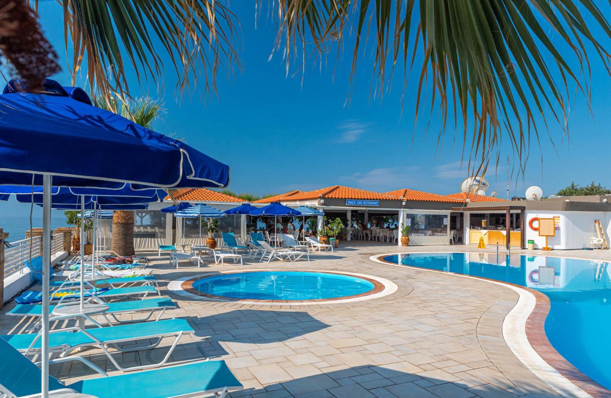 Elvita Beach Hotel キオタリ エクステリア 写真