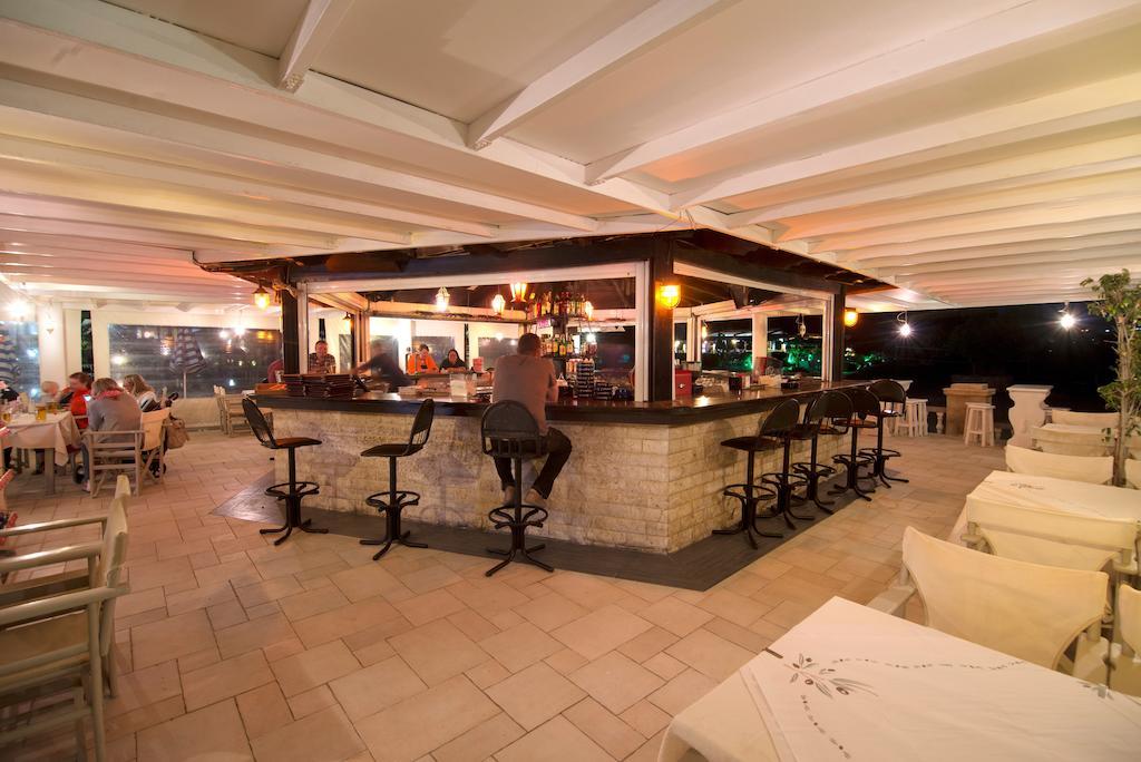 Elvita Beach Hotel キオタリ エクステリア 写真